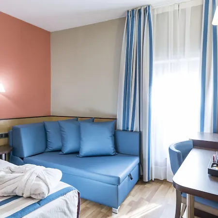 Ronda Lesseps 4* Barcelona