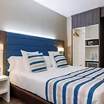 Ronda Lesseps Hotel 4*