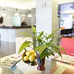Ronda Lesseps Hotel 4*