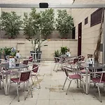 Ronda Lesseps Hotel 4*