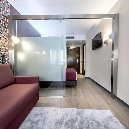 Ronda Lesseps Hotel 4*