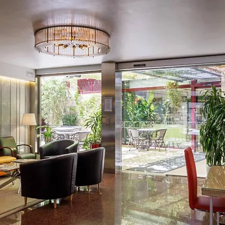 Otel Ronda Lesseps Barselona