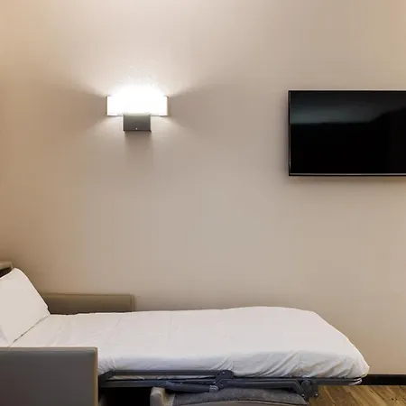 Ronda Lesseps Szálloda 4*