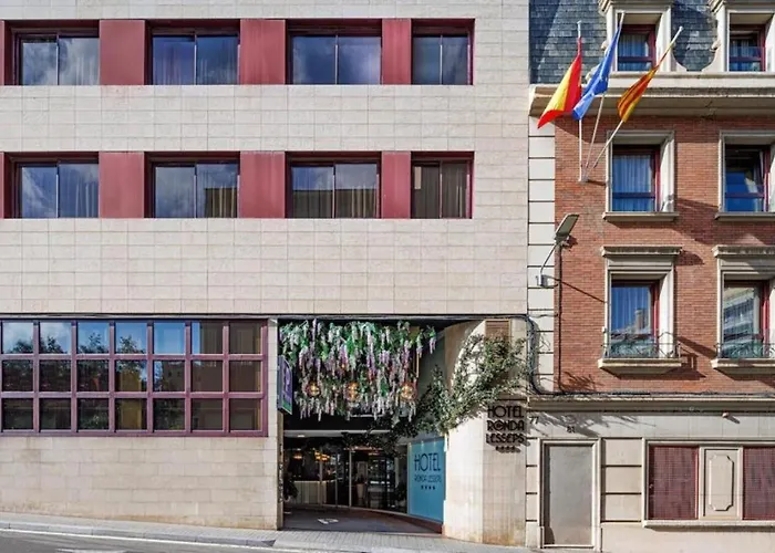 Ronda Lesseps Отель 4*