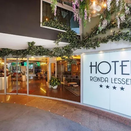 Hotel Ronda Lesseps 4*